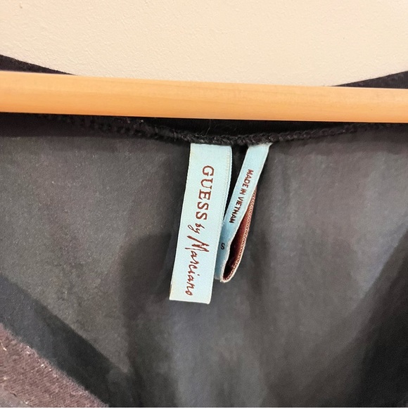 Guess by Marciano, black short sleeve from guess by Marciano - Picture 3 of 4